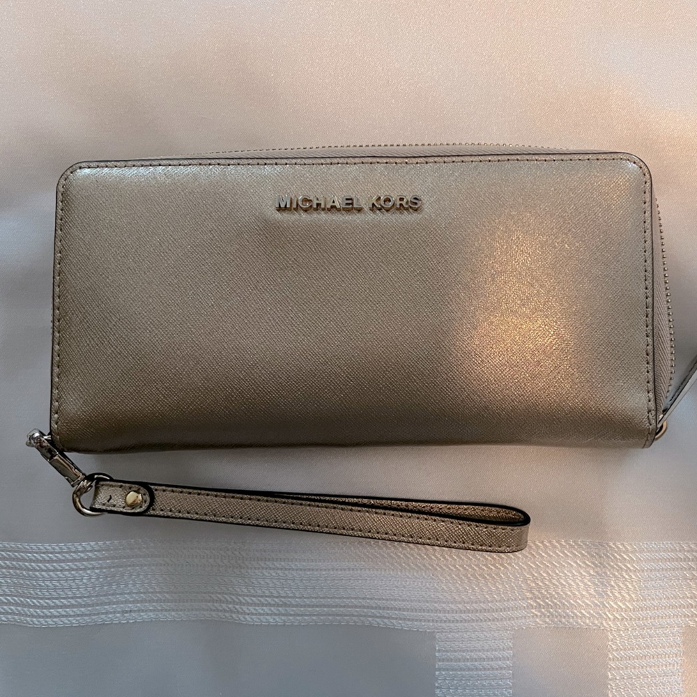 Michael Kors Gold Wallet Wristlet